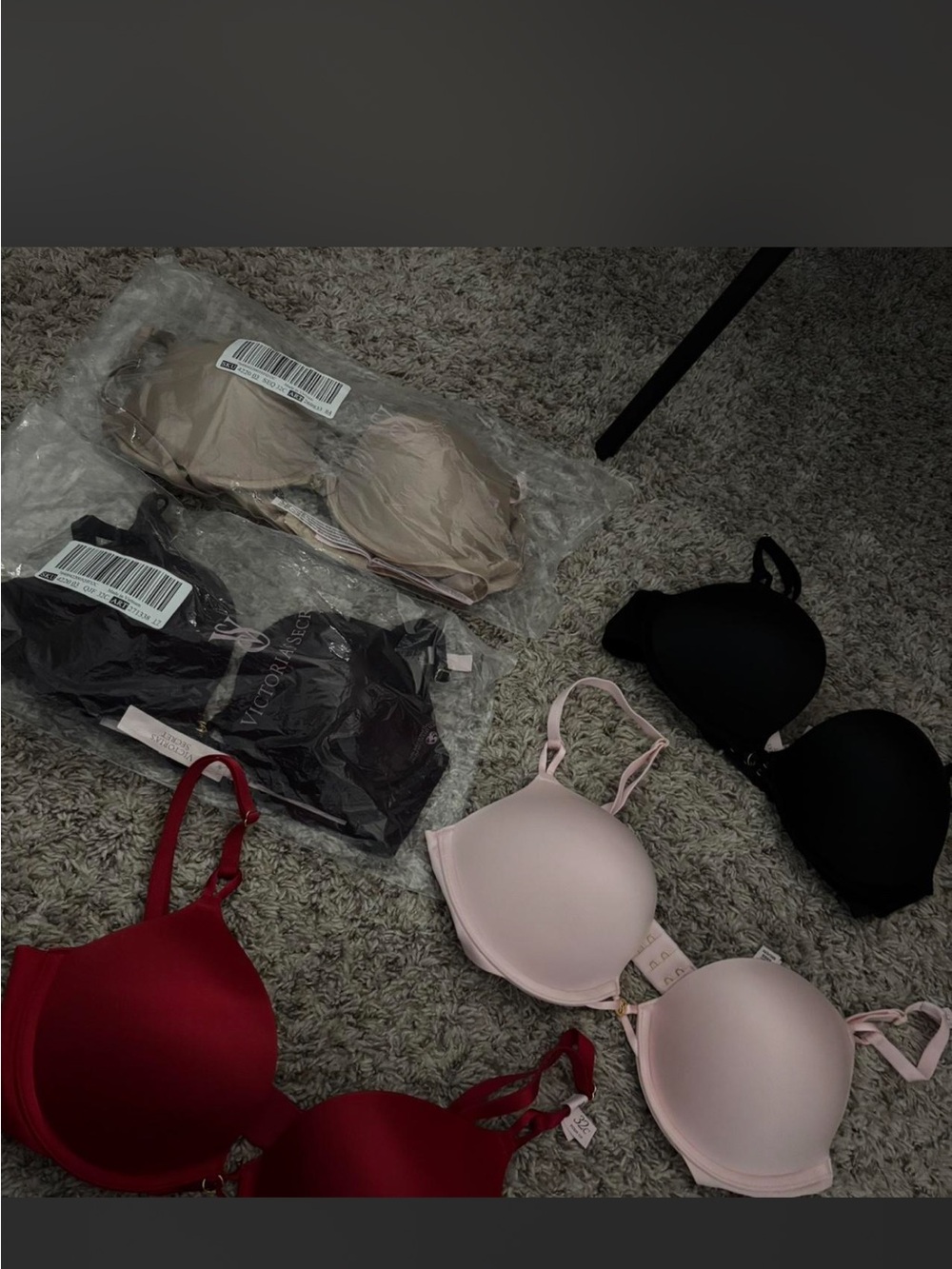 VS push up bombshell BRAND NEW bras